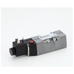 5/2-Wegeventil (Grundplattenventil) ISO STAR - Größe 1 - Betätigung Elektromagnet/Feder Norgren SXE9573-Z70-60-29N Spannung: 220/240 V a.c., Produktphoto